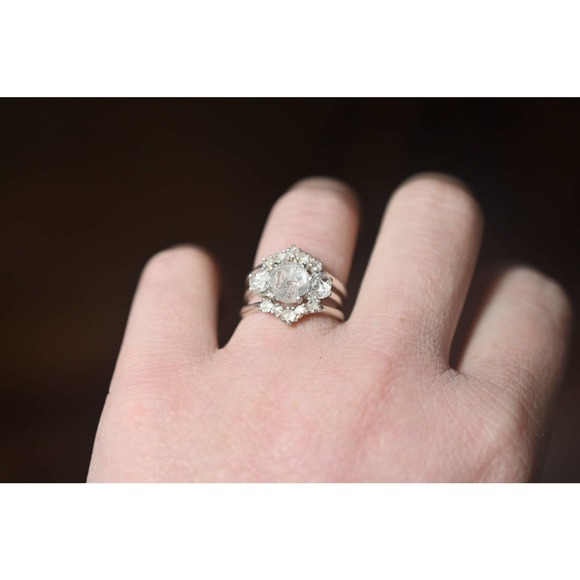 Engagement ring set, raw diamond ring, raw stone ring, alternative engag… - Picture 2 of 8